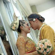 Foto Pasangan Pengantin Pilihan Daun photo